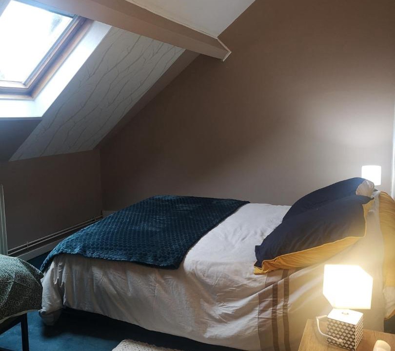 Photo of Bedroom in Nesle