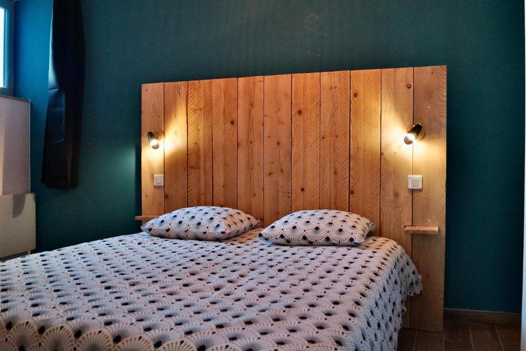 Photo of Bedroom in Crest