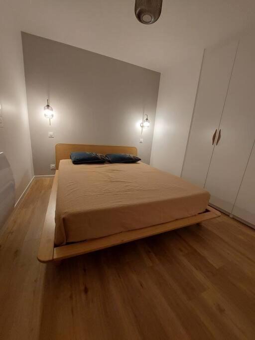 Photo of Bedroom in Sevres