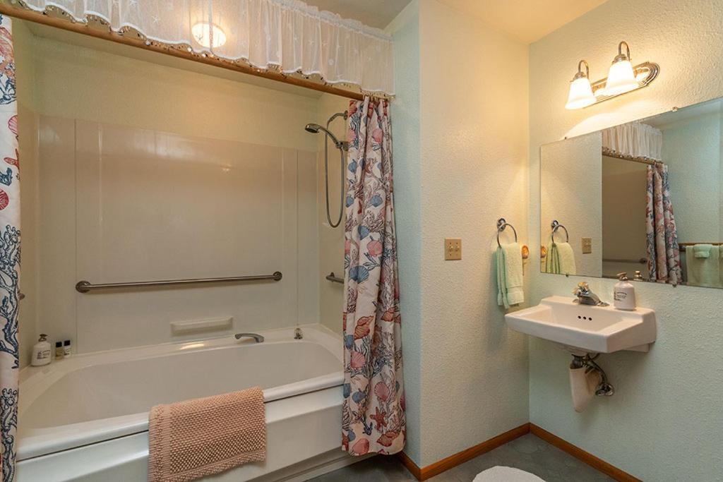 Photo of Bathroom in Trinidad