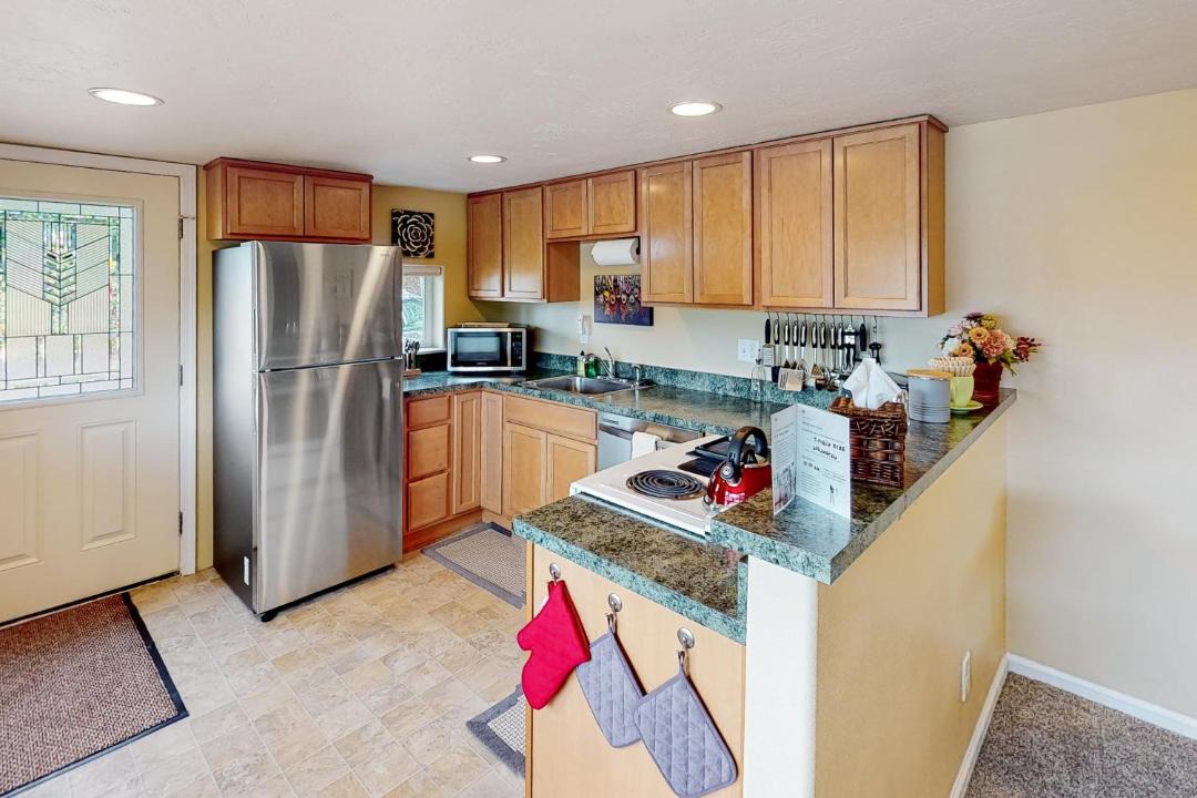 Photo of Others in Friendly