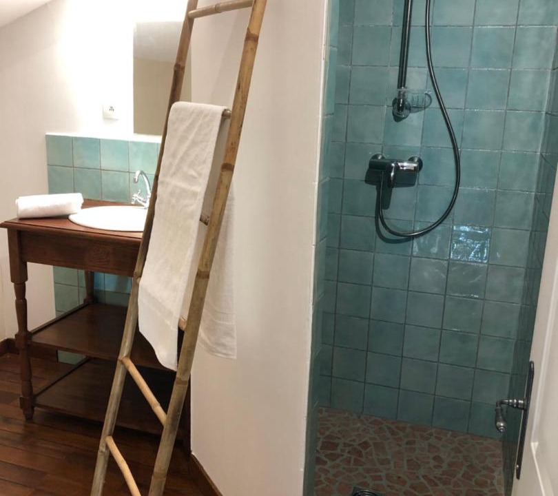 Photo of Others in Taulignan