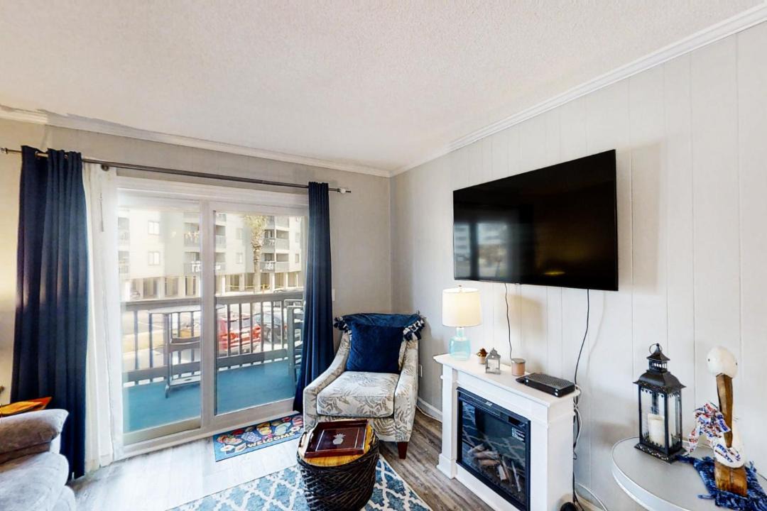 Photo of Livingroom in North Myrtle Beach