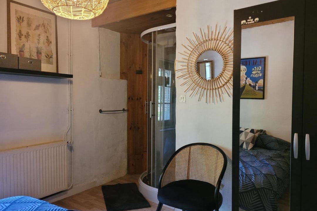 Photo of Others in Lautrec