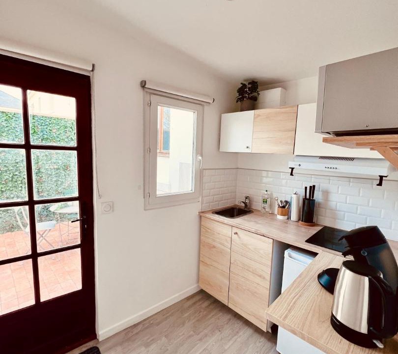 Photo of Kitchen in Saint-Honore - Jeanne d'Arc