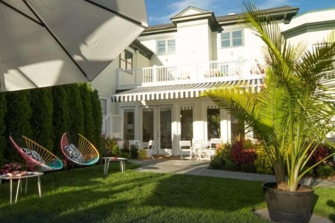 Photo of Others in Greenport