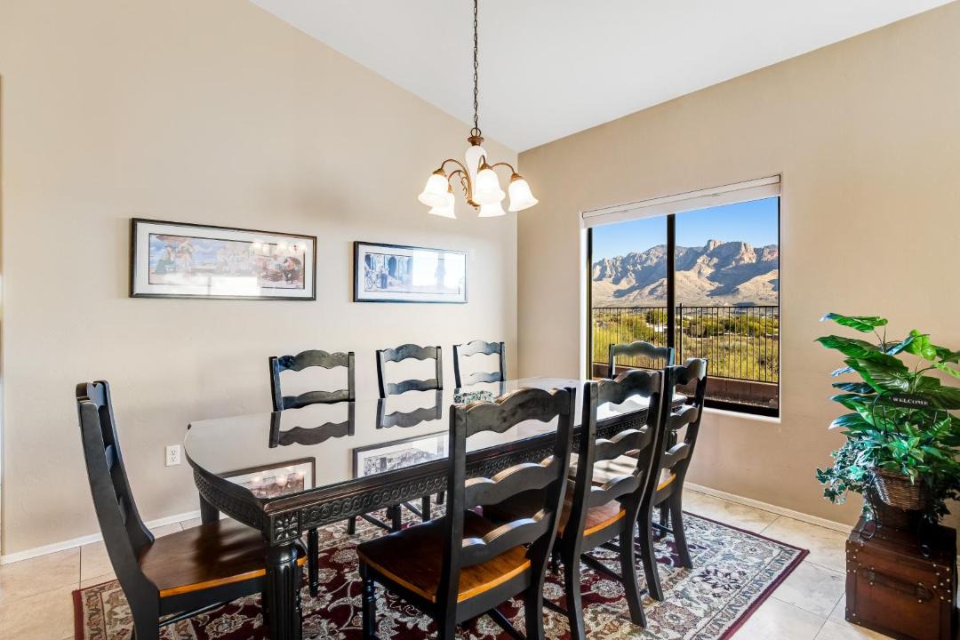 Photo of Livingroom in Tangerine Terrace