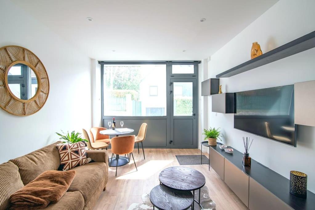 Photo of Others in Le Chesnay