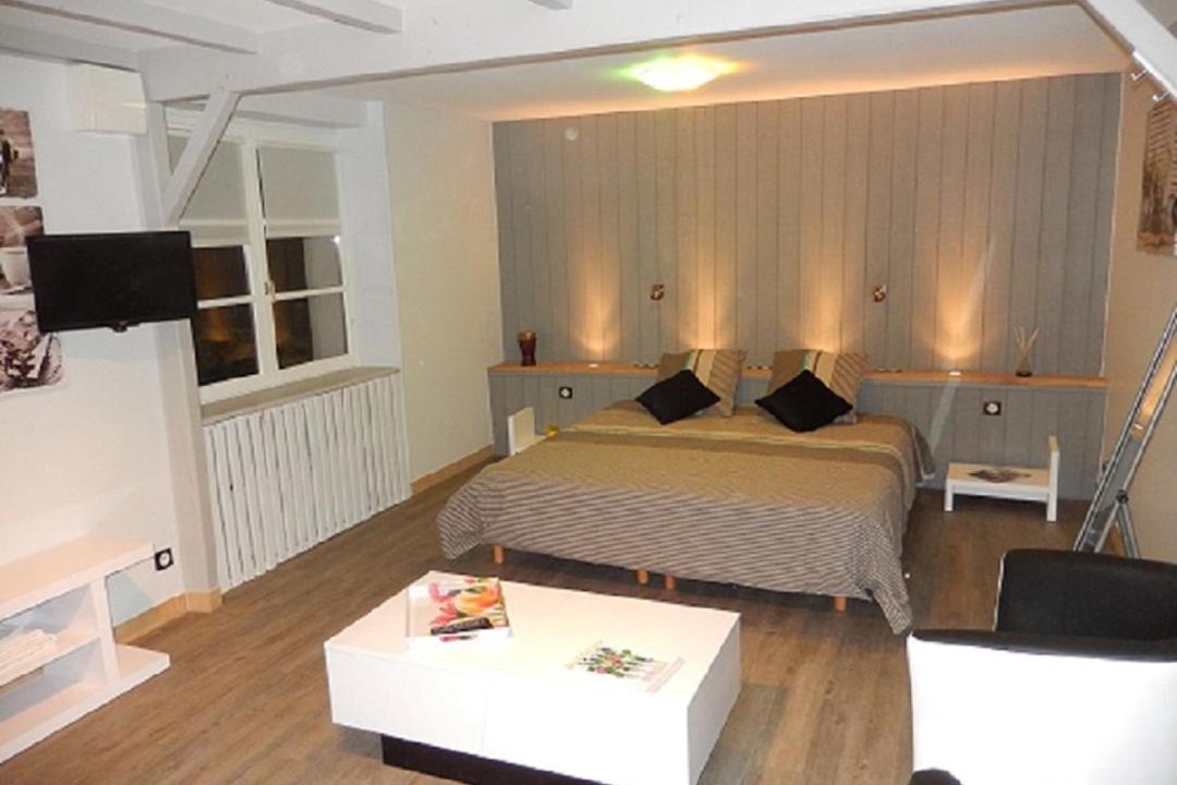 Photo of Others in Saint-Gence