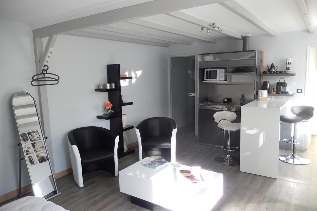 Photo of Others in Saint-Gence