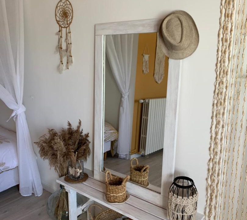 Photo of Others in Breles