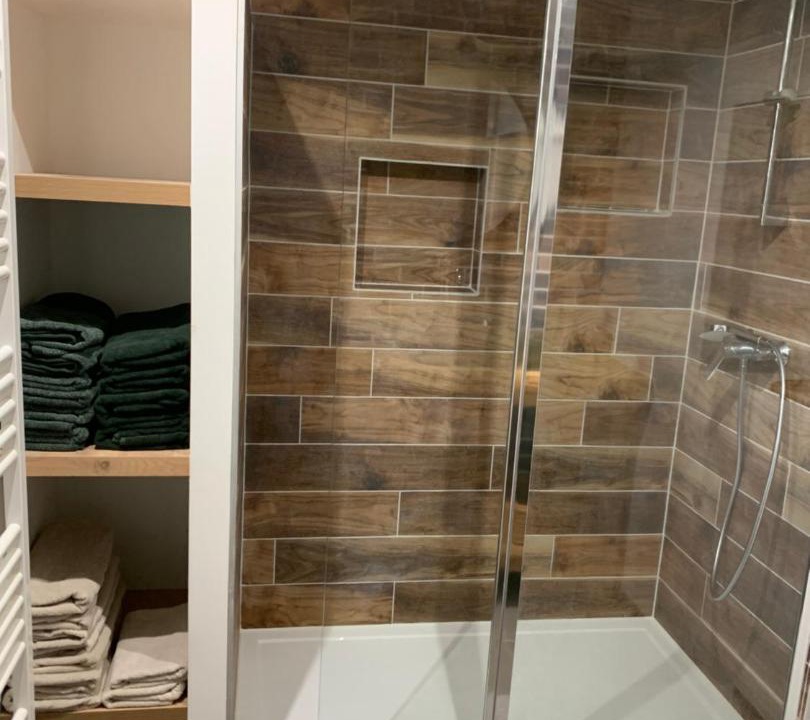 Photo of Bathroom in Breles