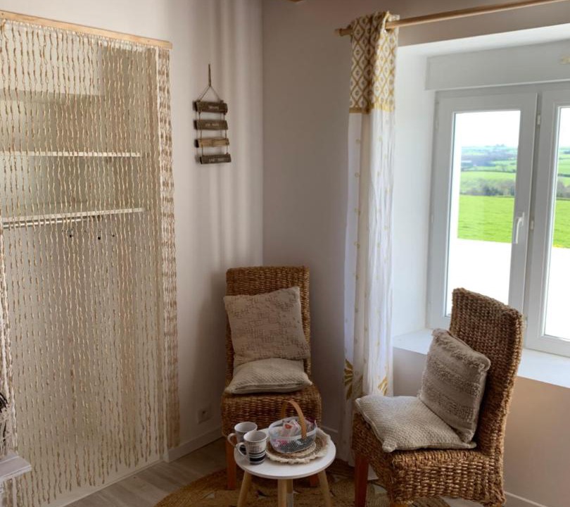 Photo of Others in Breles