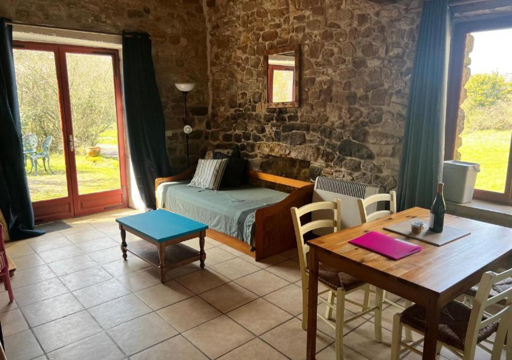 Photo of Others in Avene