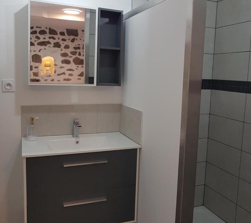 Photo of Bathroom in Miniac-Morvan
