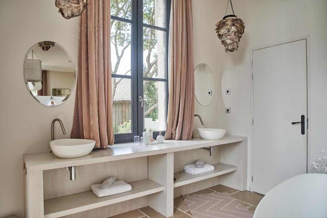 Photo of Bathroom in Marseillan
