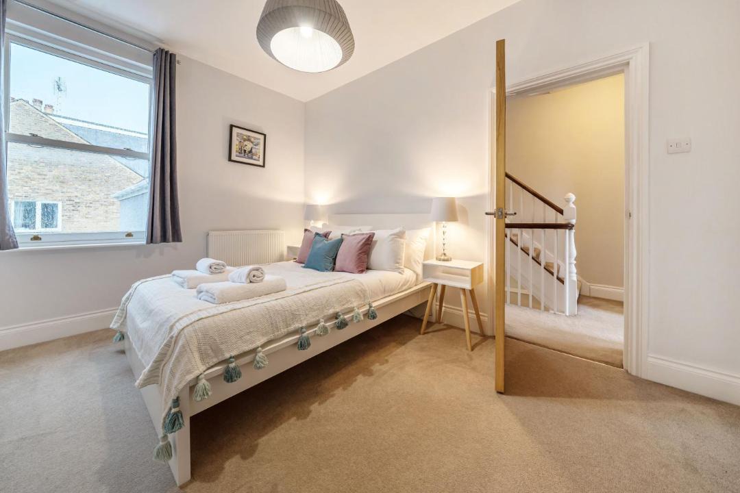 Photo of Bedroom in Windsor City Centre