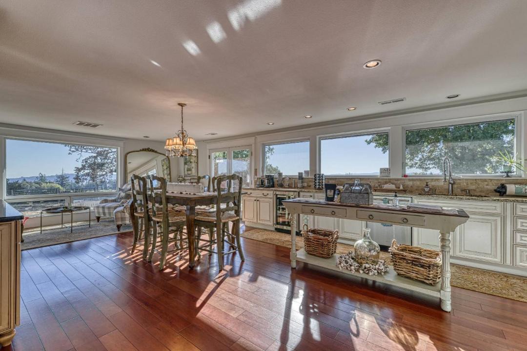 Photo of Others in Newberg