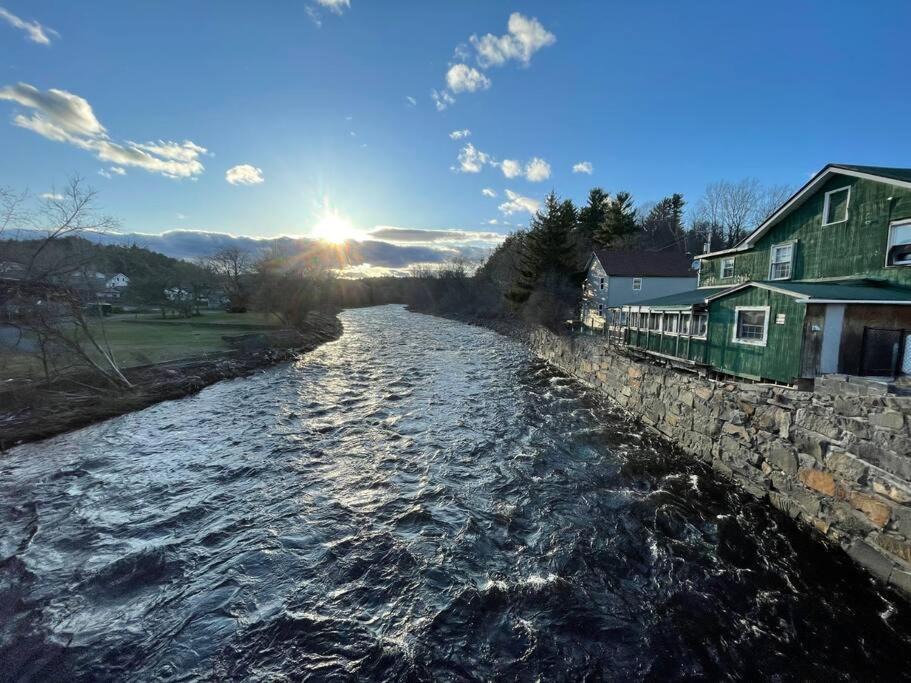 Photo of Others in Au Sable Forks