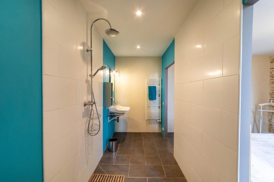 Photo of Others in Fongrave