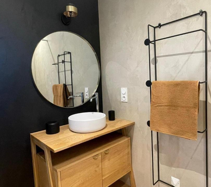 Photo of Bathroom in Montbert