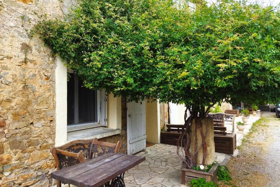 Photo of Others in Le Somail