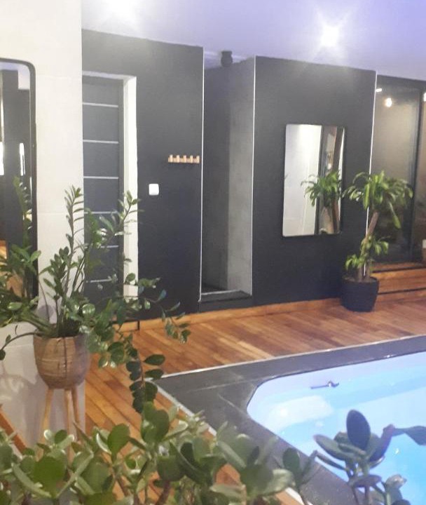 Photo of Others in Fives