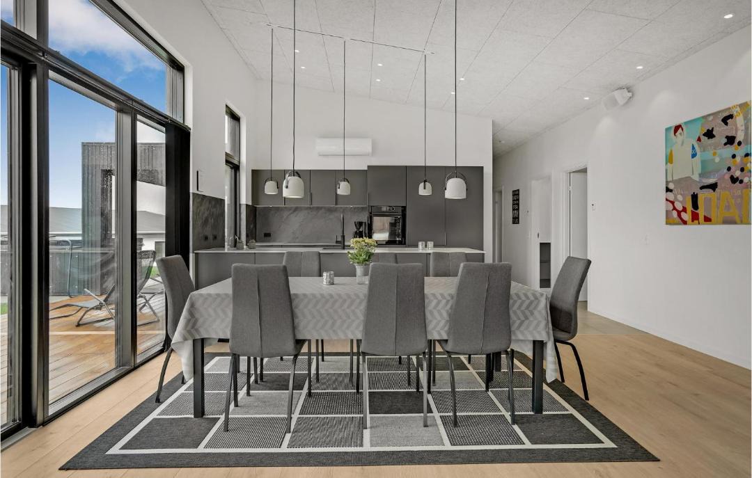 Photo of Others in Sjølund