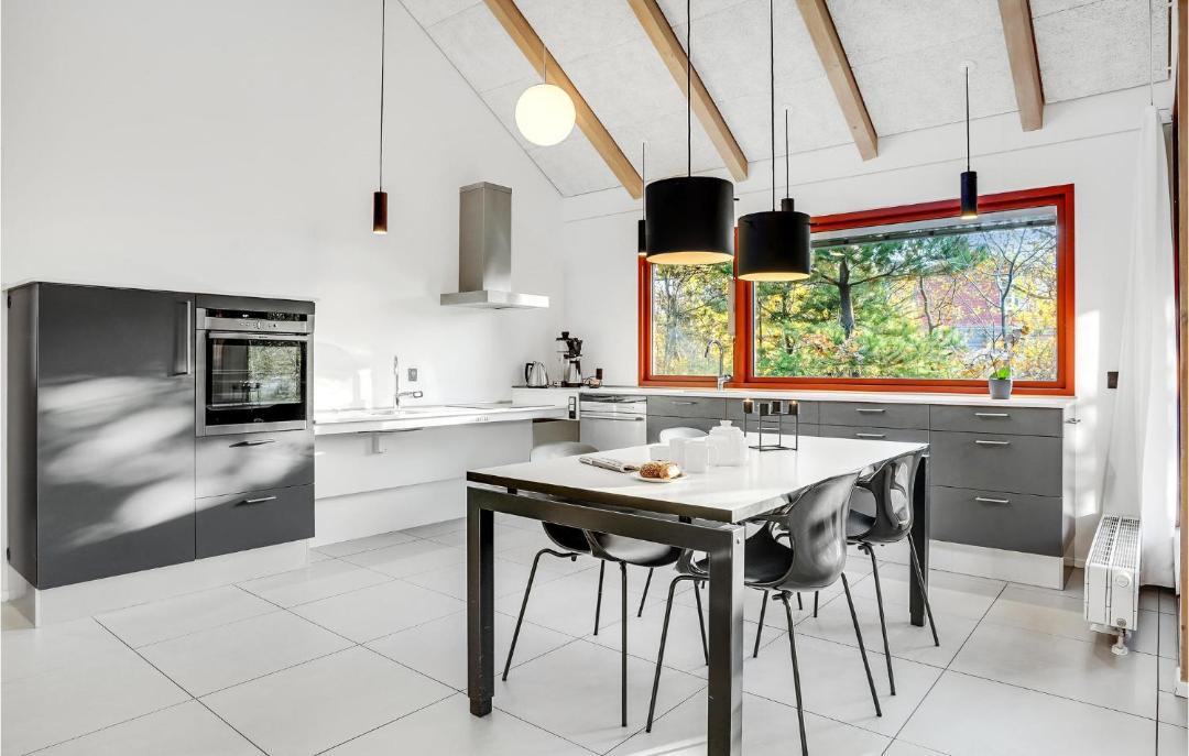 Photo of Others in Grena Strand