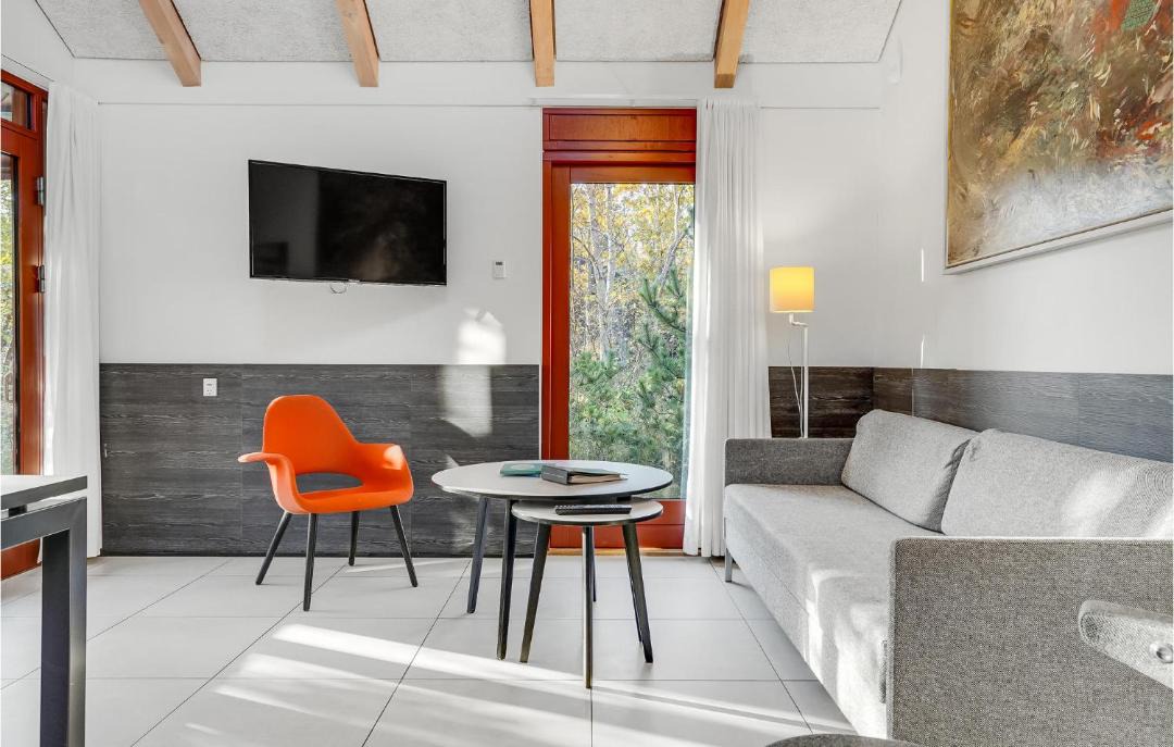 Photo of Others in Grena Strand