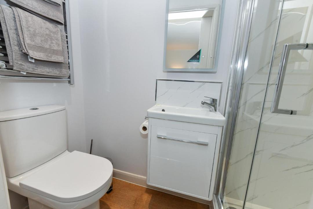 Photo of Bathroom in Newark