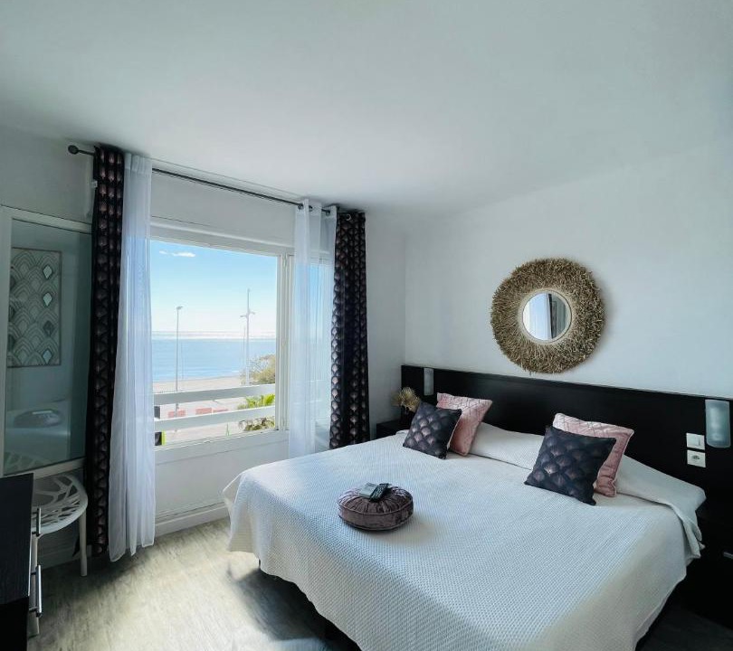 Photo of Bedroom in Palavas-les-Flots
