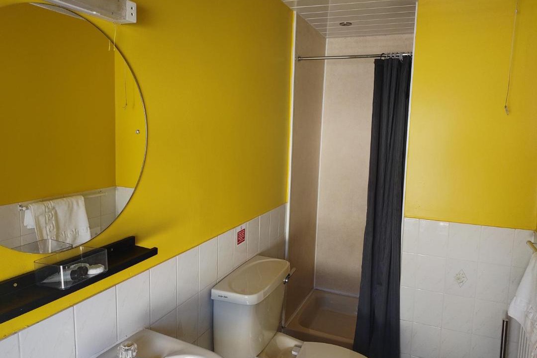 Photo of Bathroom in Tillicoultry