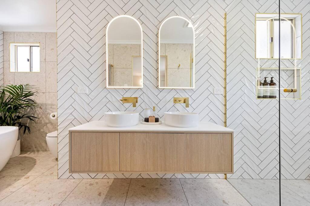 Photo of Others in Torquay