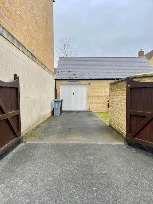 Photo of Others in Carterton