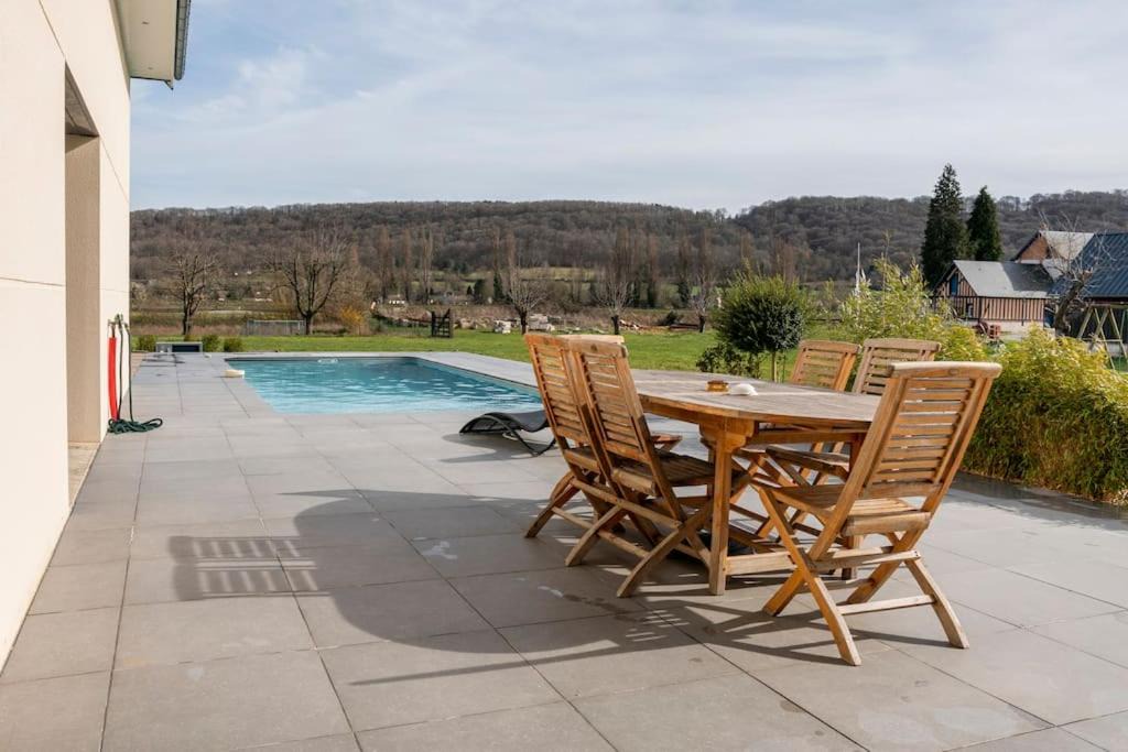 Photo of Others in Le Mesnil-sous-Jumieges