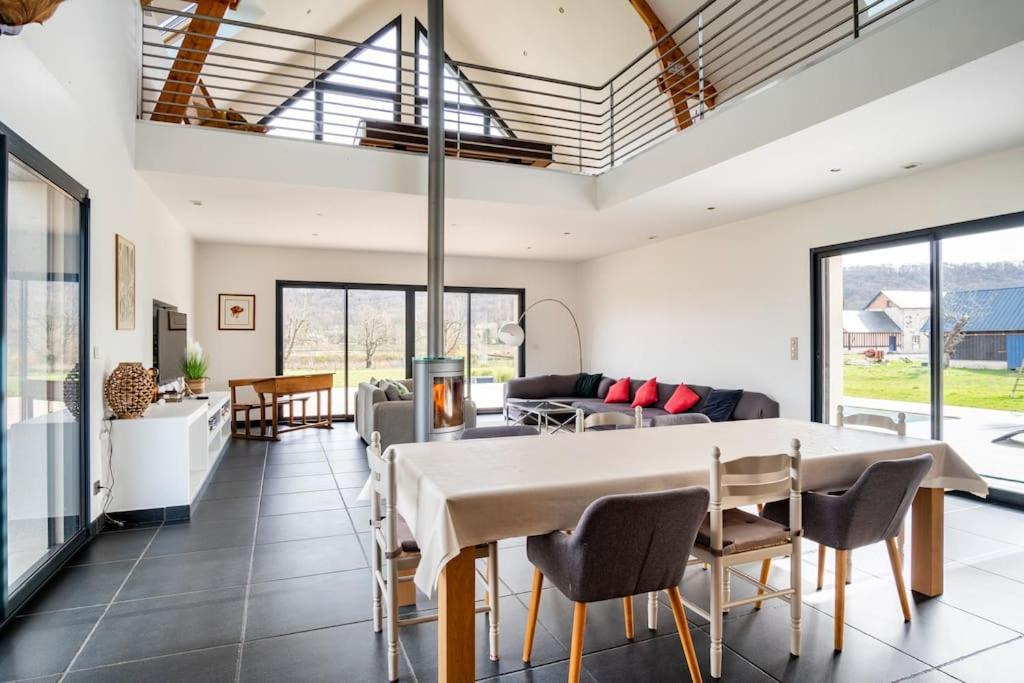 Photo of Livingroom in Le Mesnil-sous-Jumieges