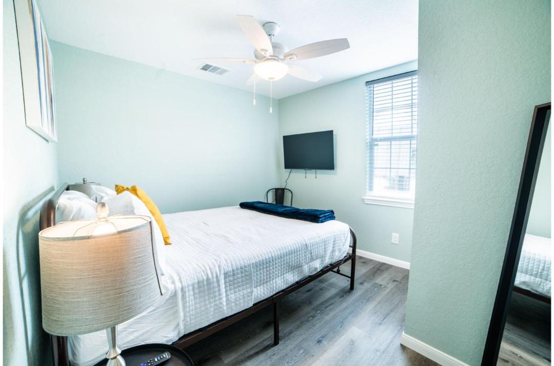 Photo of Bedroom in Near East Side