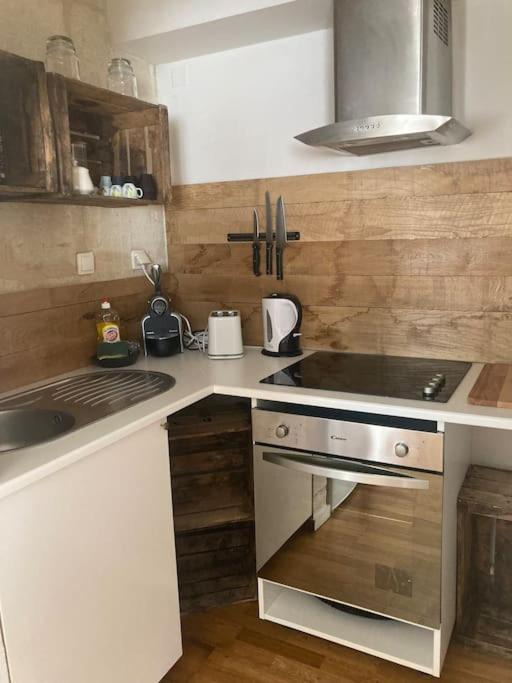 Photo of Others in Beaucaire