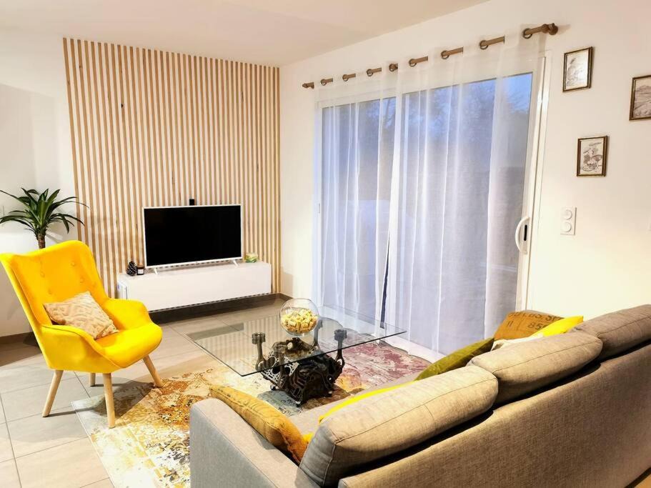 Photo of Livingroom in Margaux-Cantenac