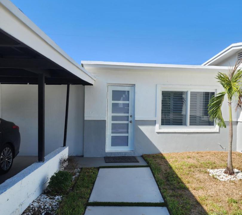 Photo of Others in Wilton Manors