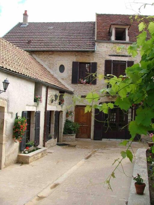 Photo of Buildings in Nuits-Saint-Georges
