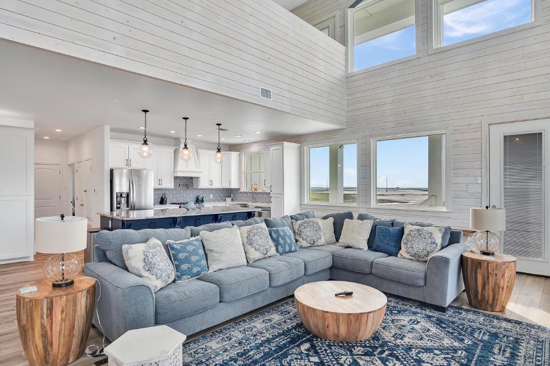 Photo of Livingroom in Leeward Sands