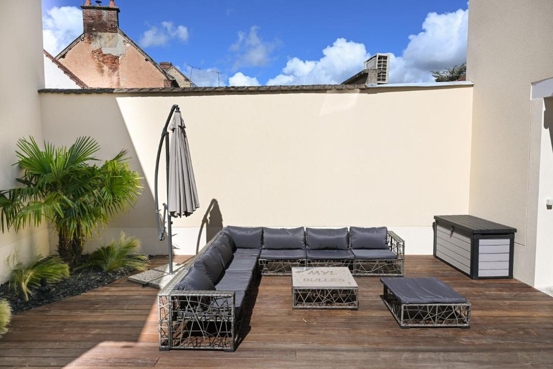 Photo of Others in Moussy