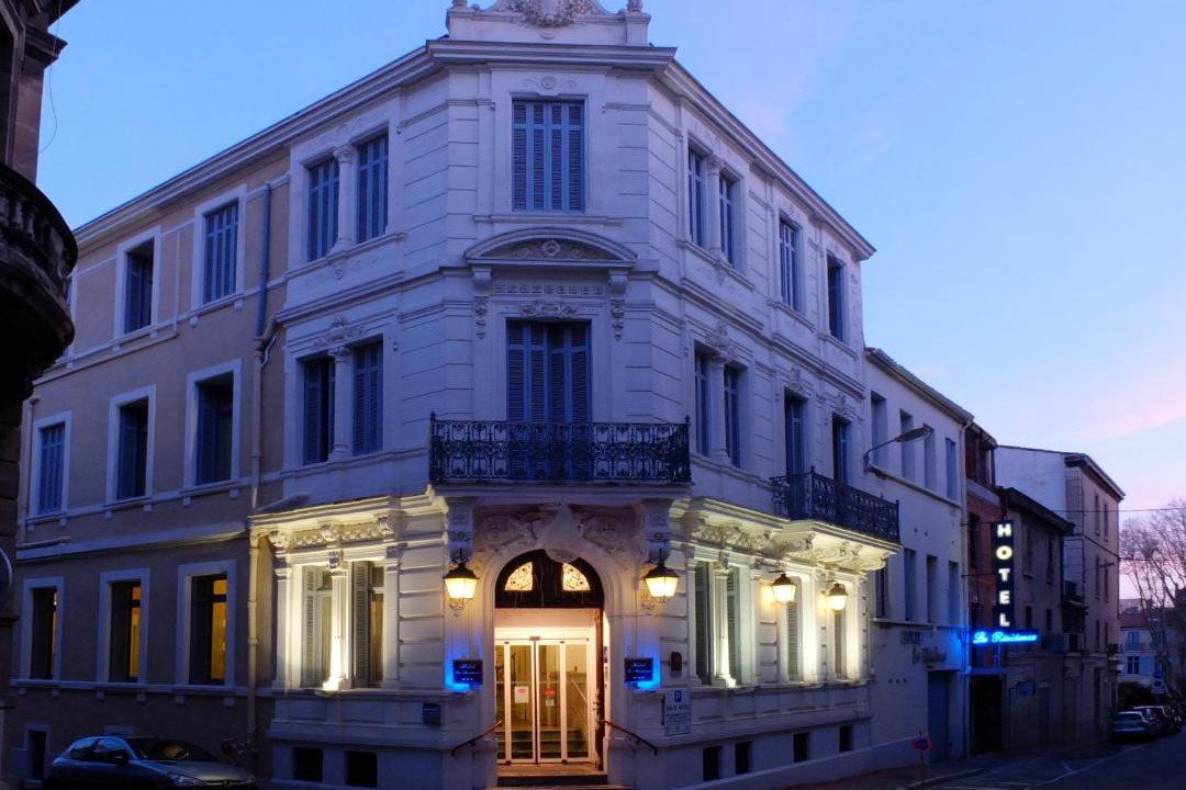 Photo of Others in Cite