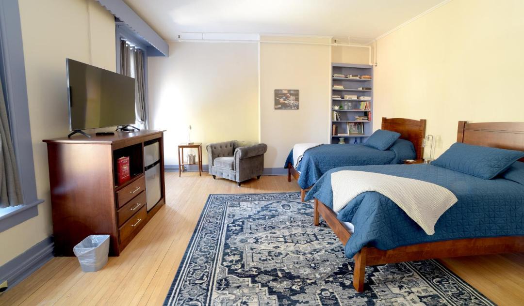 Photo of Others in Oneida