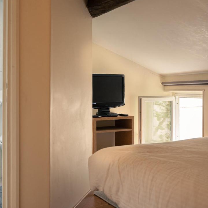 Photo of Bedroom in Accolay