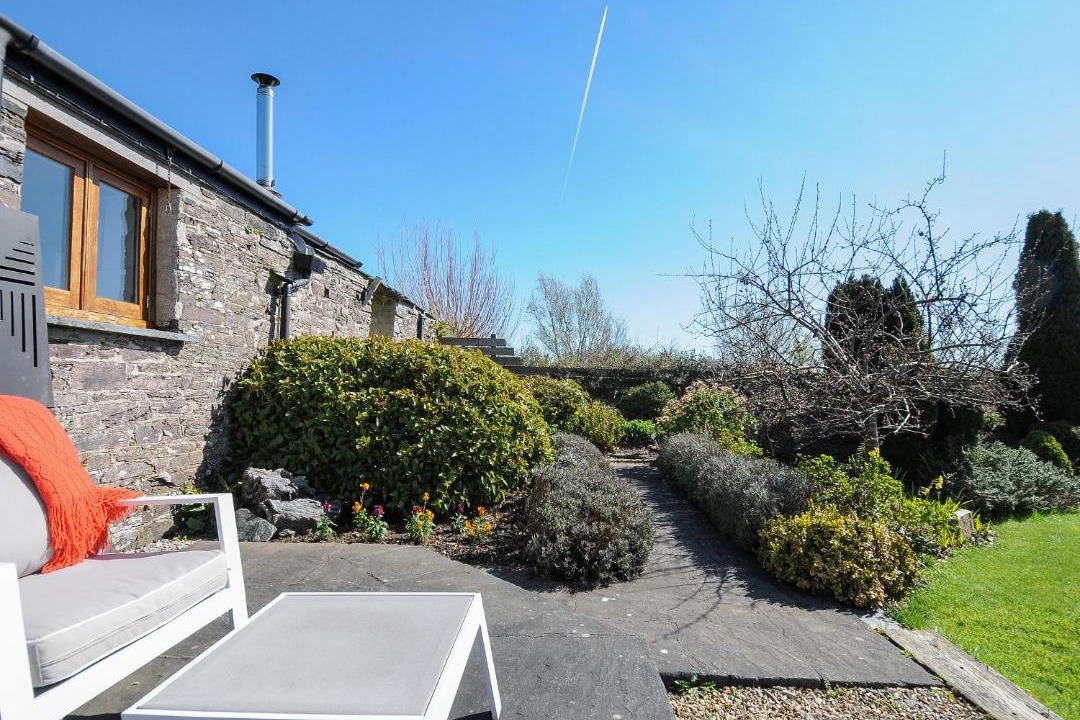 Photo of Others in Saint Kew