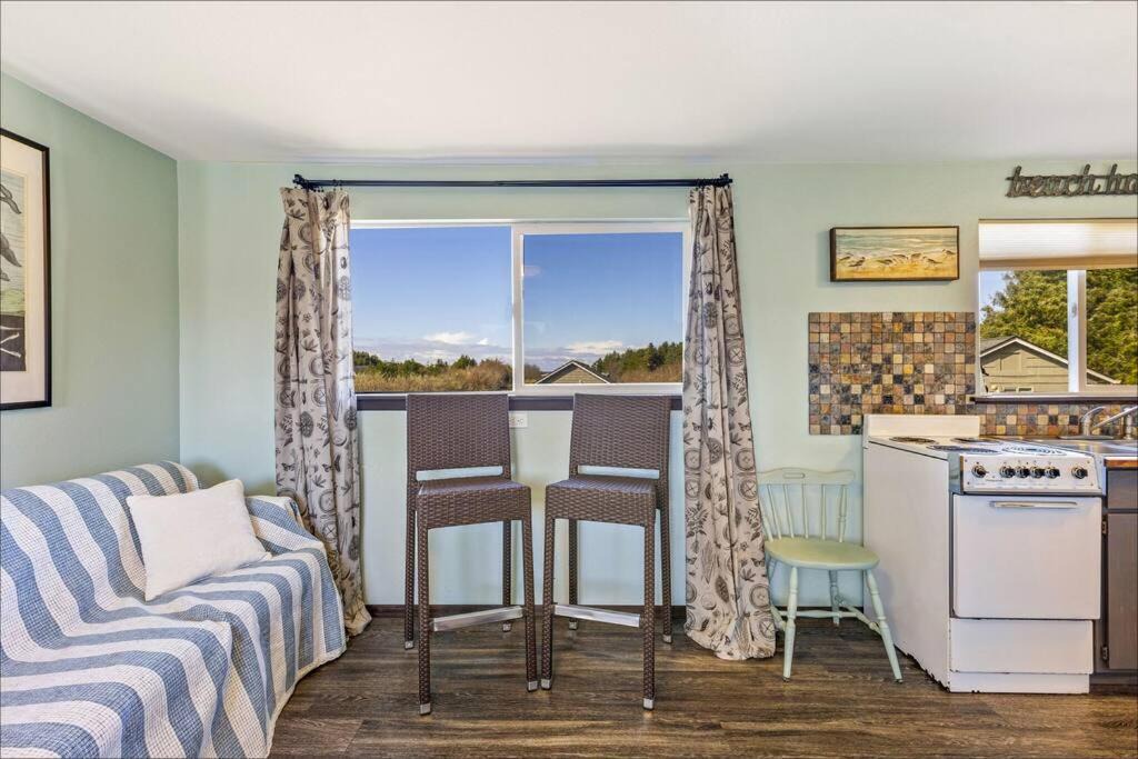 Photo of Others in Grayland