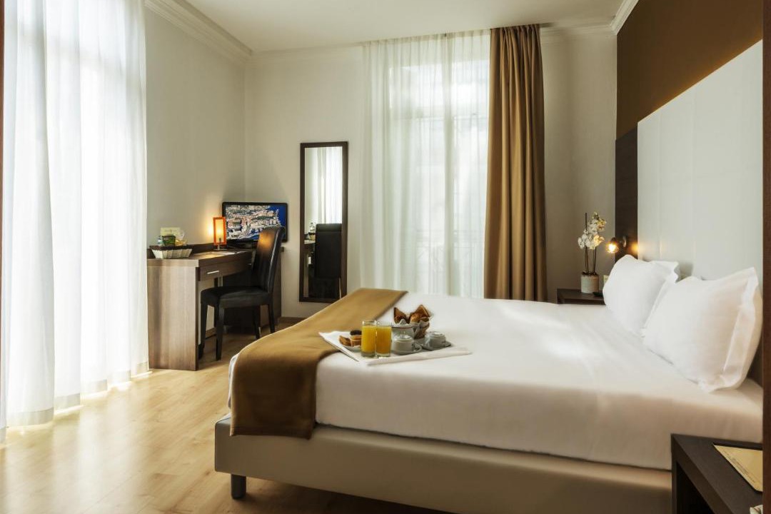 Photo of Others in Quartier du Port